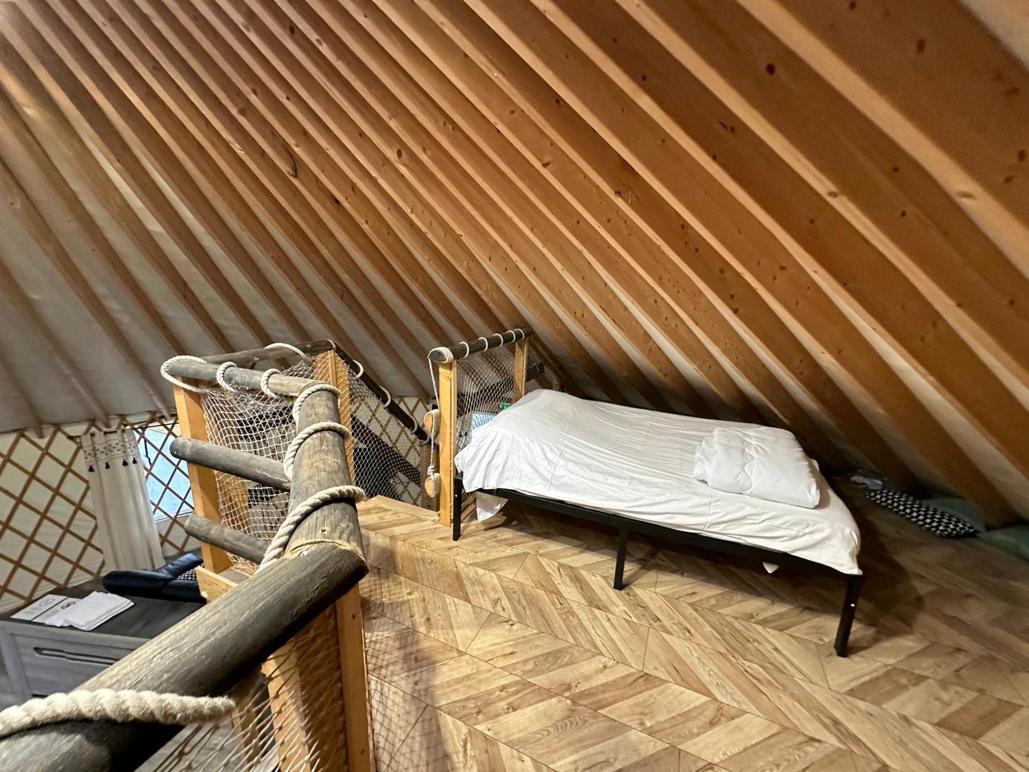 Camping De La Seine Jumièges Zewnętrze zdjęcie